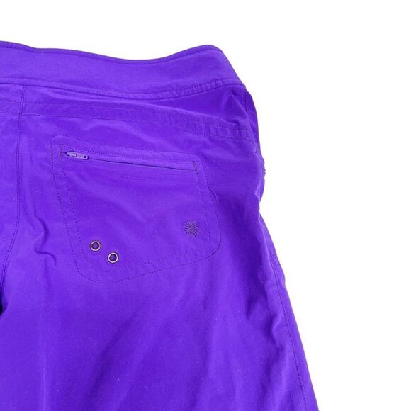 Athleta Breeze Bermuda Hiking Purple Shorts Size 4 - Picture 5 of 9
